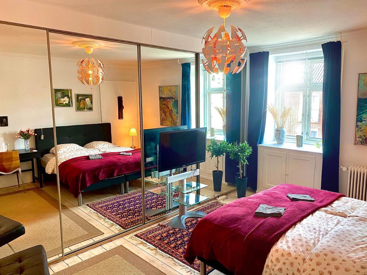 Four Individual Beautiful Spacious Rooms In Stylish Apartment Copenhagen Exterior photo